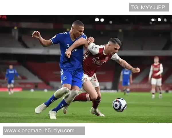 伯恩茅斯成功签下19岁前锋拉扬转会费高达3500万欧元